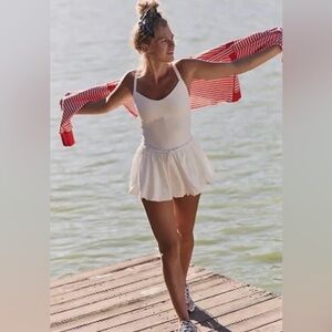 NWOT Free People Movement Dance All Day Shortsie-White